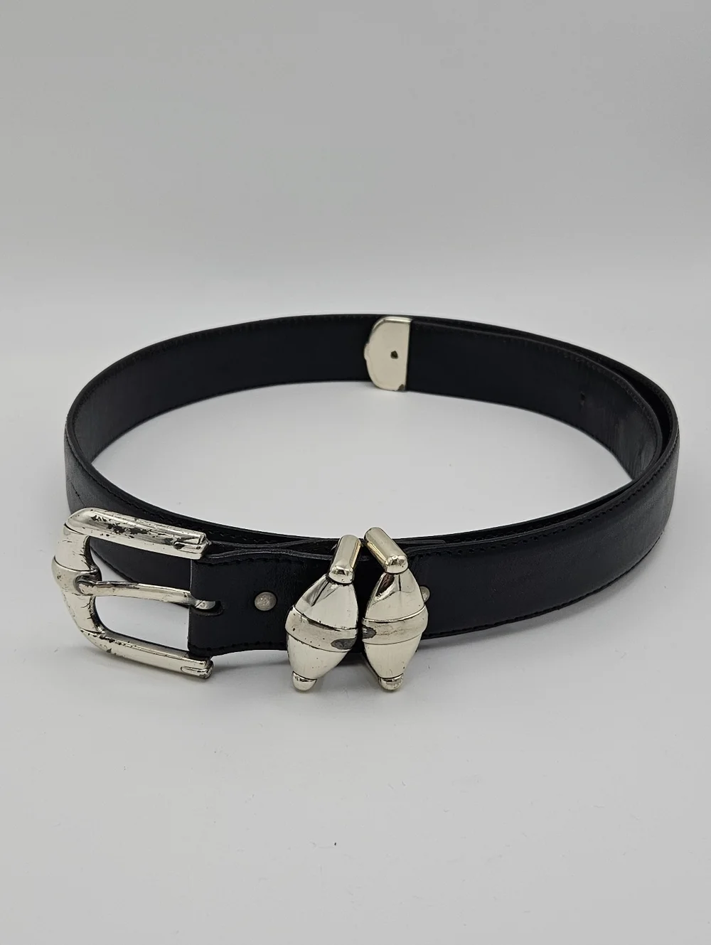 Nanni Italy black leather belt with silver tone buckle size 34